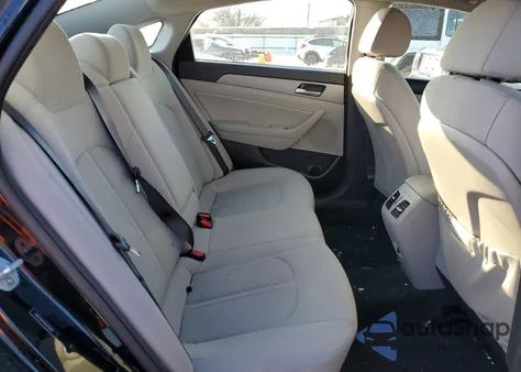 2019 Hyundai Sonata Limited z USA, uszkodzony, nr VIN 5NPE34AF1KH796819